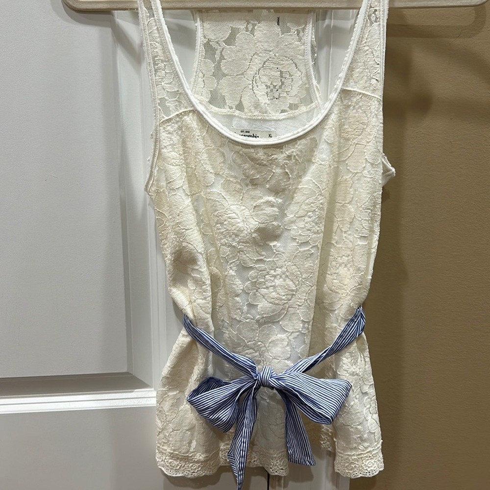 So Cute ABERCROMBIE KIDS Girls Top - Picture 4 of 13